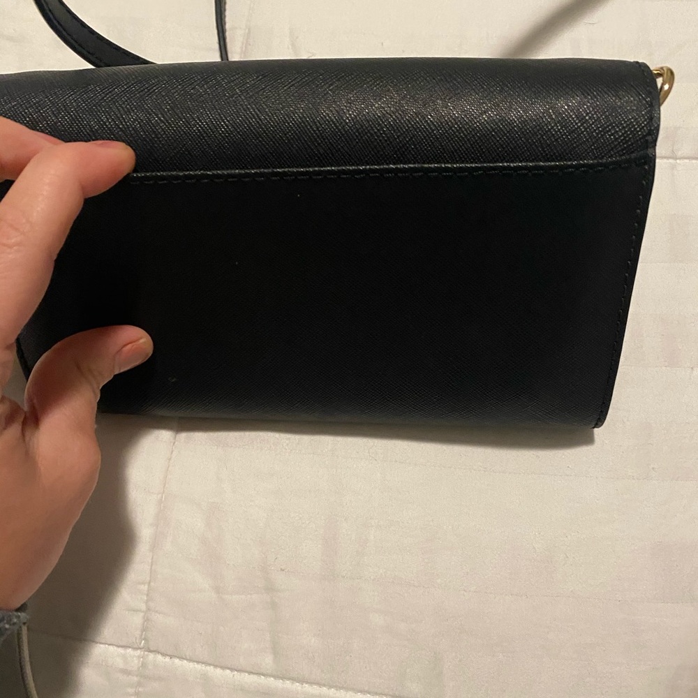 Used purse - Picture 3 of 4